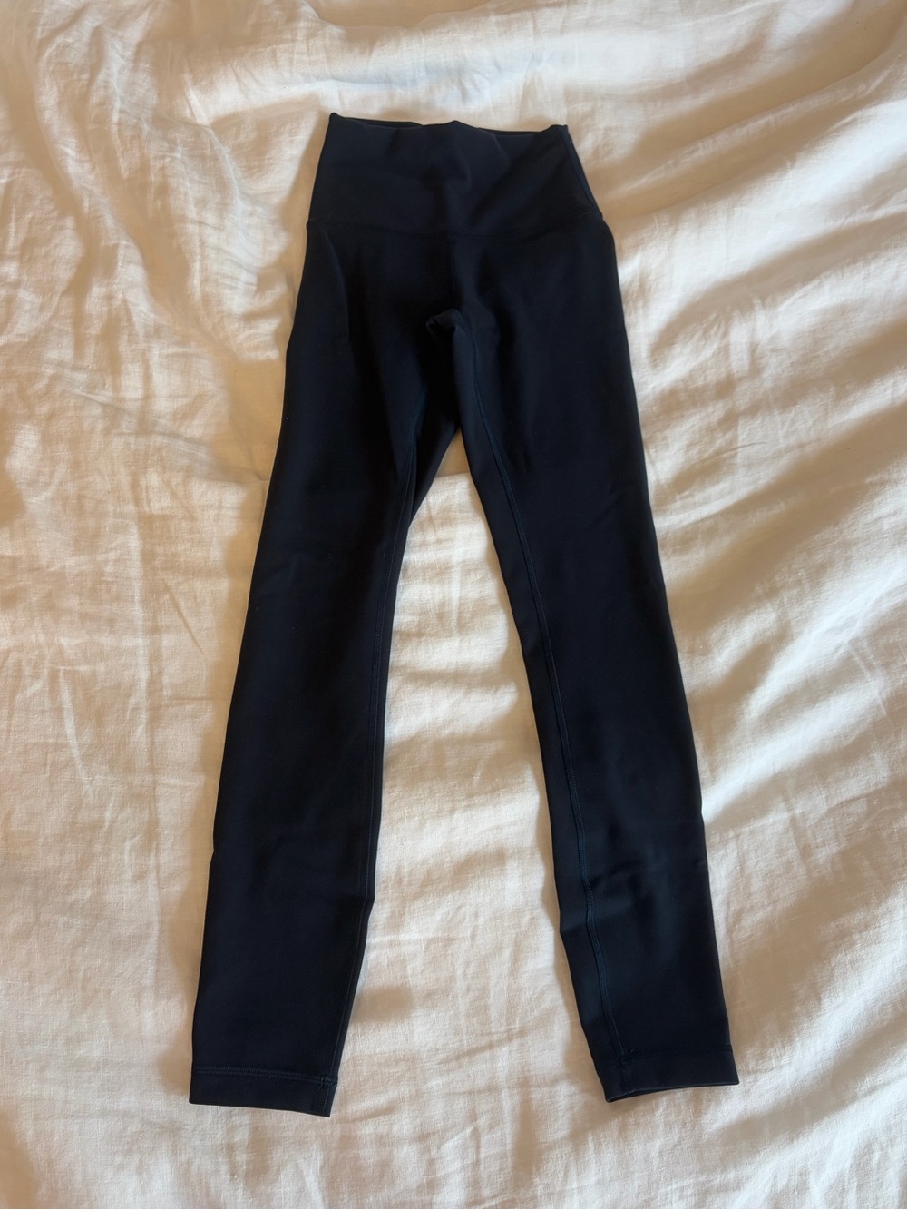 Lululemon - Wunder Train High-Rise Tight 23” - True Navy - Size 0 !! 🫐